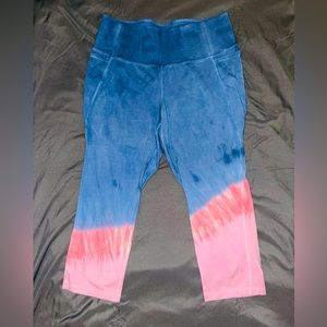 Livi active capris 14/16